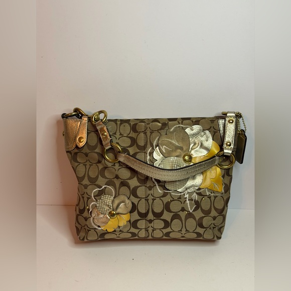 Coach Handbags - Coach Bleeker Floral Signature Carly Purse Shoulder Bag